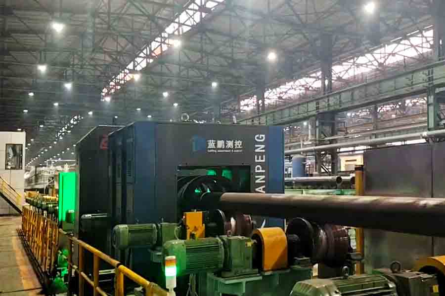 在线动态米直线度测量仪：开创直线度测量新纪元